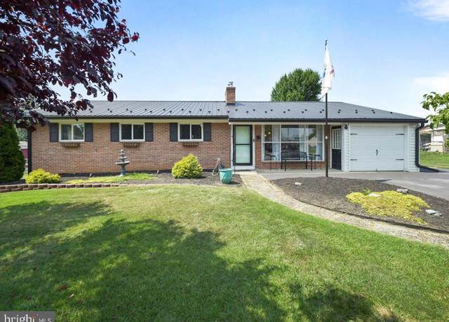 Property at 11516 Dellwyn Dr, Hagerstown, MD 21740, 4 beds, 1.5 baths