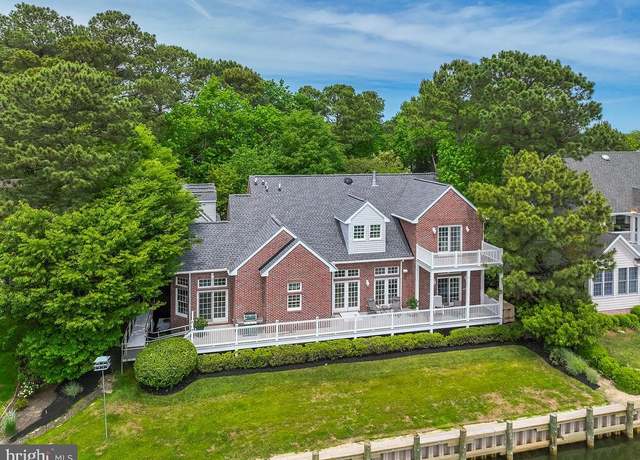 Property at 536 Yacht Club Dr, Ocean Pines, MD 21811, 5 beds, 5.5 baths