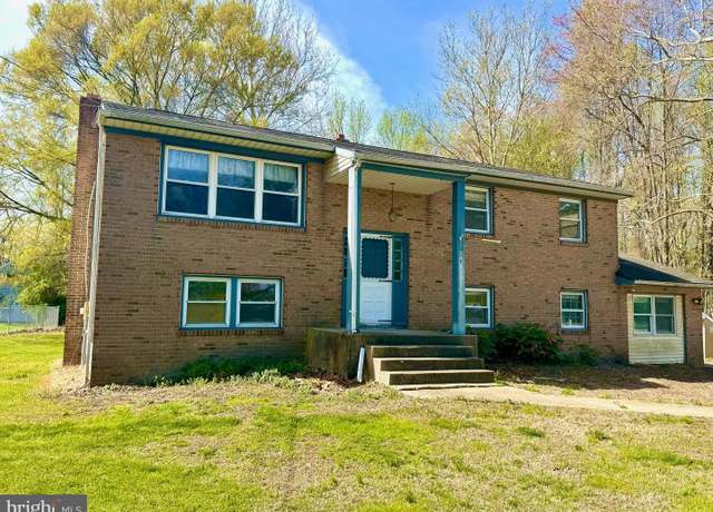 Property at 124 Buddtown Rd, Southampton, NJ 08088, 5 beds, 3 baths
