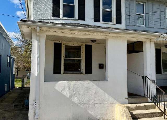 Property at 335 W Buck St, Paulsboro, NJ 08066, 3 beds, 1 bath