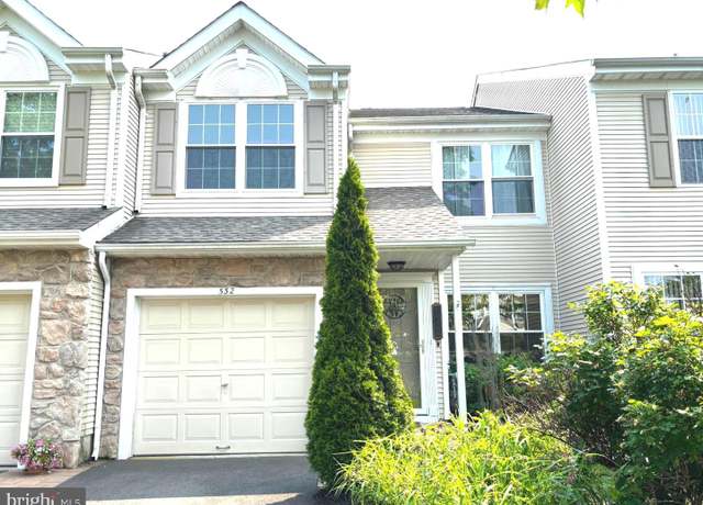 Property at 532 Coachwood Ct, Newtown, PA 18940, 3 beds, 2.5 baths