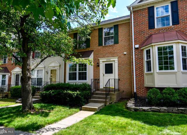 Property at 43193 Ribboncrest Ter, Ashburn, VA 20147, 2 beds, 2.5 baths