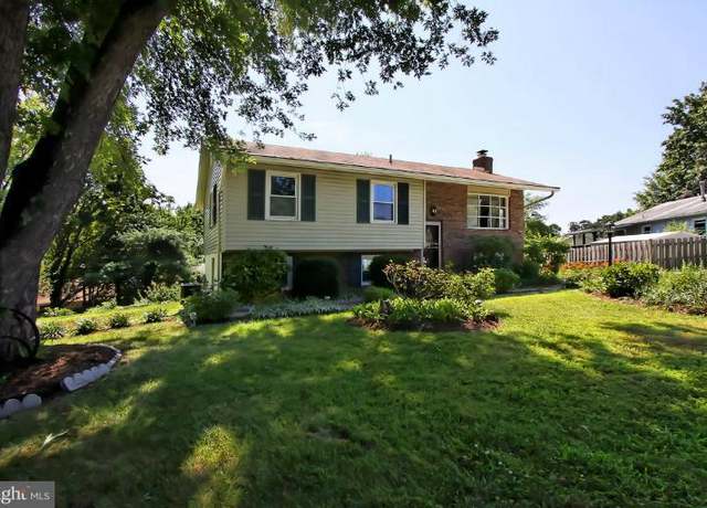 Property at 12903 Eastham Ct, Woodbridge, VA 22192, 4 beds, 2.5 baths