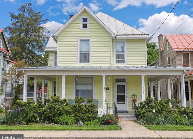 Property at 214 Center St, Edinburg, VA 22824, 4 beds, 1.5 baths