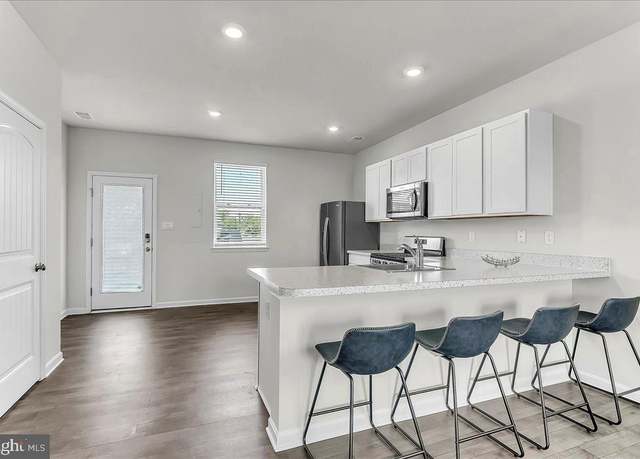 Property at 501 Little Eden Way, Dover, DE 19904, 3 beds, 2.5 baths