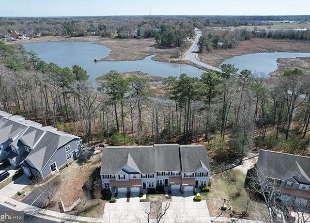 Property at 20022 Bluff Point Dr, Millsboro, DE 19966, 3 beds, 2.5 baths