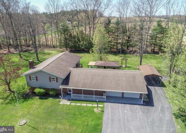Property at 1220 Broadford Rd, Oakland, MD 21550, 4 beds, 2.5 baths