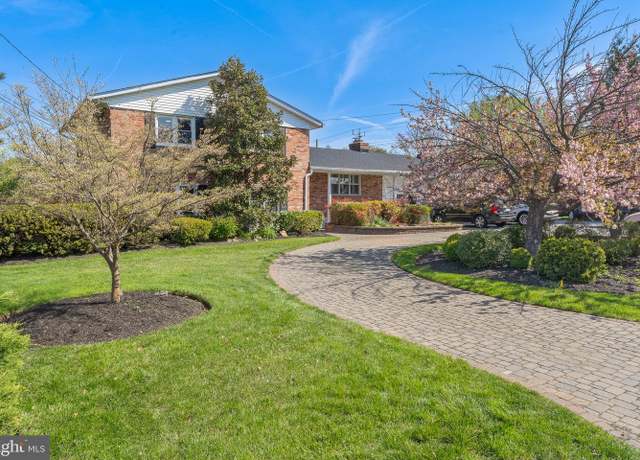 Property at 610 Valley Brook Dr, Silver Spring, MD 20904, 3 beds, 2.5 baths