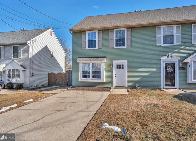 Property at 1022 Central Ave, Runnemede, NJ 08078, 3 beds, 1.5 baths