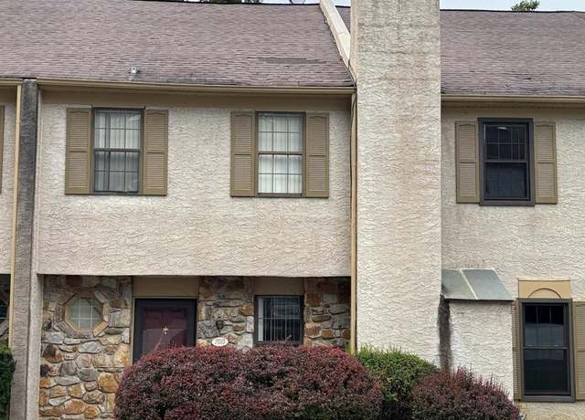 Property at 703 Andover Ct, West Chester, PA 19382, 2 beds, 1.5 baths