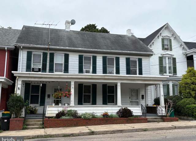 Property at 6 - 8 E Third St, Waynesboro, PA 17268, 5 beds, 2 baths