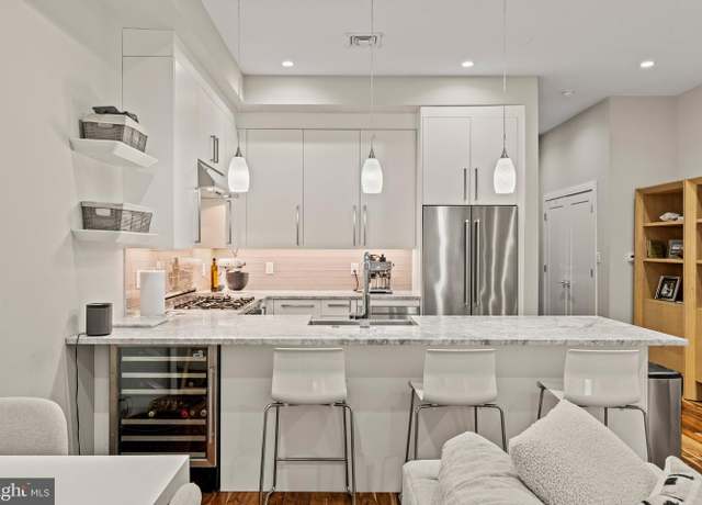 Property at 1103 N Galloway St, Philadelphia, PA 19123, 2 beds, 2.5 baths