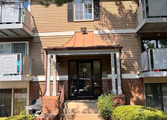 Property at 4300-H Buckman Rd Unit H, Alexandria, VA 22309, 2 beds, 1 bath