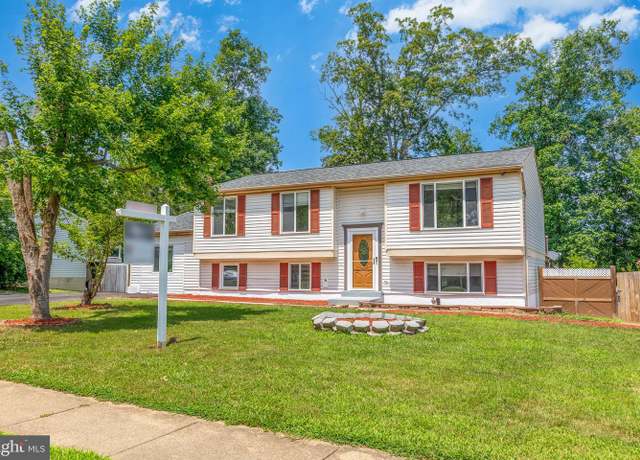 Property at 4502 Cub Run Rd, Chantilly, VA 20151, 5 beds, 3 baths