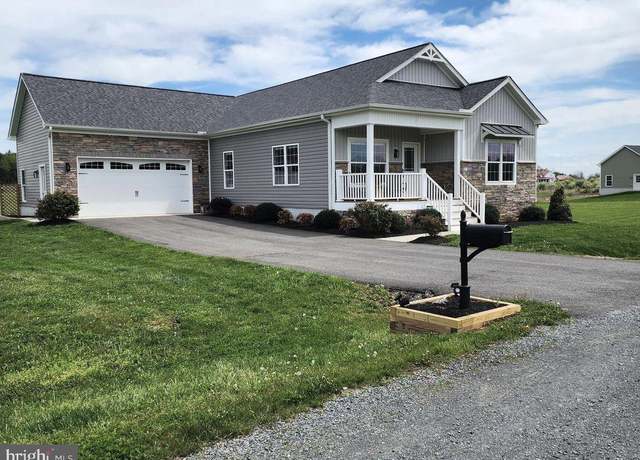 Property at 12913 Volksmarch Cir, Lovettsville, VA 20180, 3 beds, 2 baths