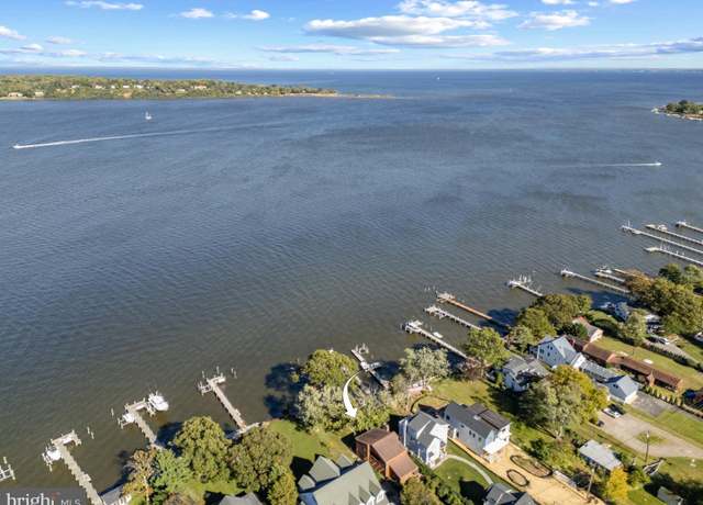 Property at 953 Magothy Ave, Arnold, MD 21012, 3 beds, 3 baths