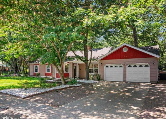 Property at 3570 Pine Cone Cir, Waldorf, MD 20602, 4 beds, 2 baths