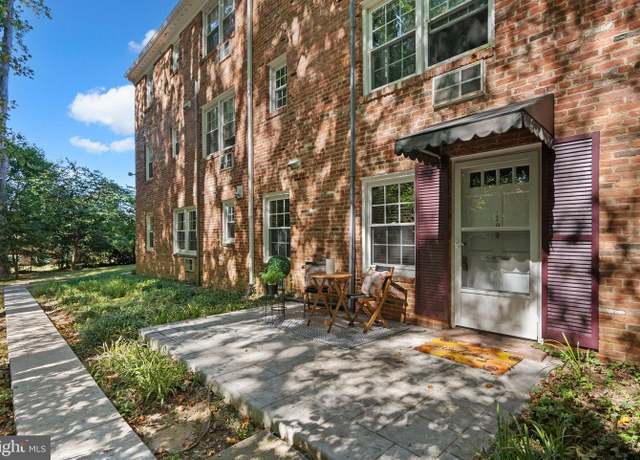 Property at 199 Talbott St #199, Rockville, MD 20852, 2 beds, 1 bath