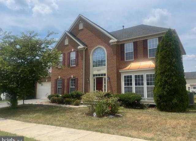 Property at 12432 Gemstone Dr, Hagerstown, MD 21740, 4 beds, 3.5 baths