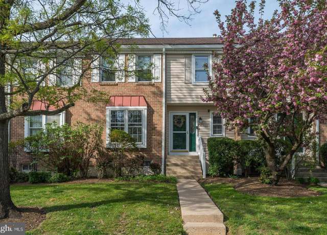 Property at 732 Society Hill Blvd, Cherry Hill, NJ 08003, 3 beds, 2.5 baths