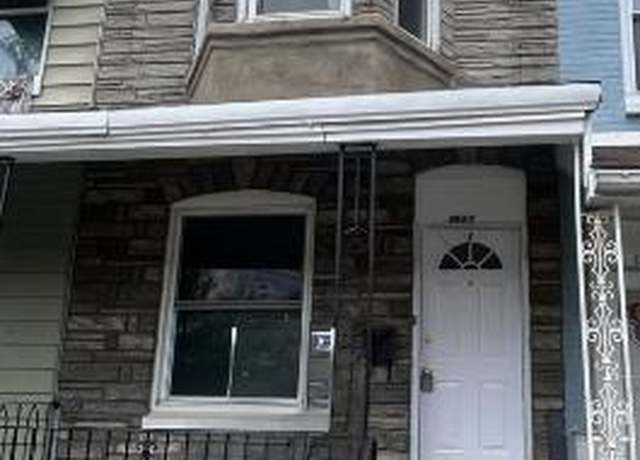 Property at 1642 Muhlenberg St, Reading, PA 19606, 3 beds, 1 bath