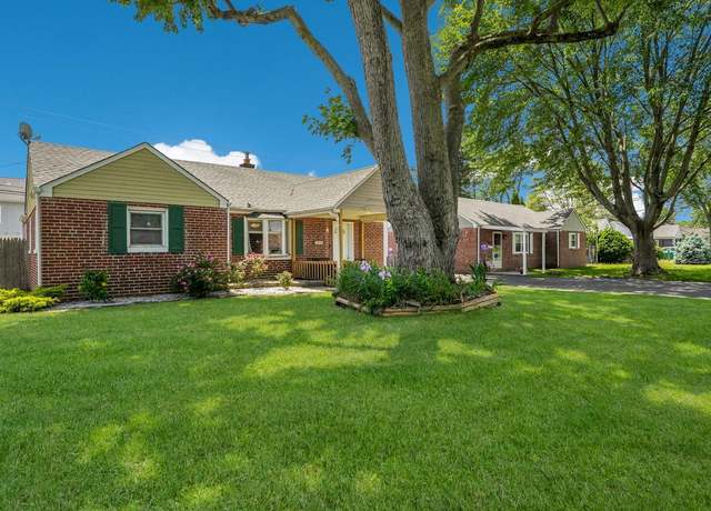 Property at 4618 Eugene Dr, Bristol, PA 19007, 3 beds, 1 bath