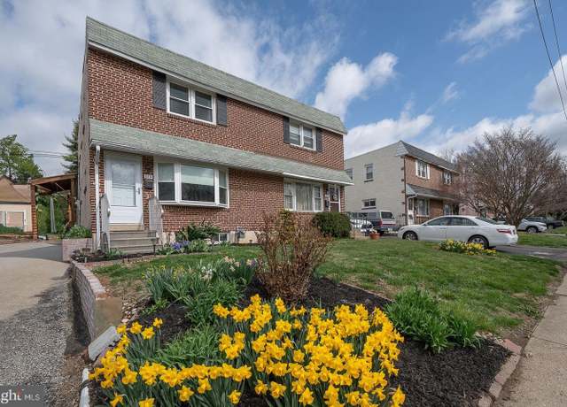 Property at 515 W Market St, West Chester, PA 19382, 3 beds, 1.5 baths