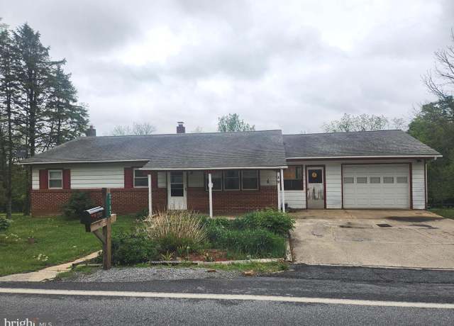 Property at 2153 Turnpike Rd, Elizabethtown, PA 17022, 3 beds, 1 bath
