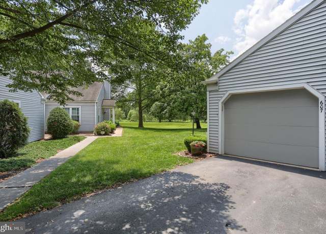 Property at 607 Cambridge Ct, Palmyra, PA 17078, 3 beds, 2 baths