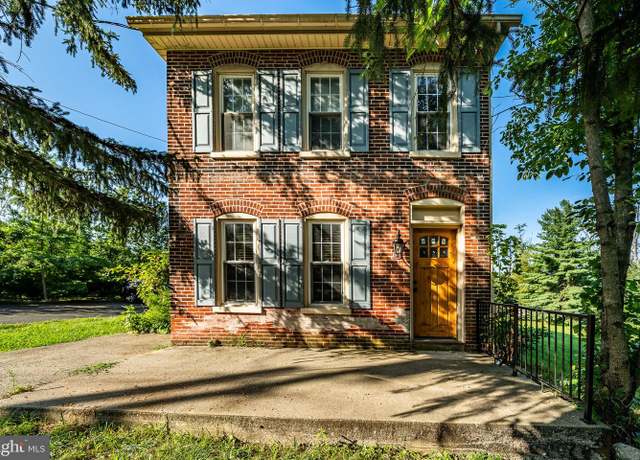 Property at 126 Pine Ford Rd, Pottstown, PA 19464, 3 beds, 1.5 baths