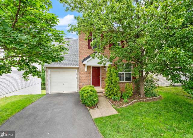 Property at 45620 Livingstone Station St, Sterling, VA 20166, 4 beds, 3.5 baths