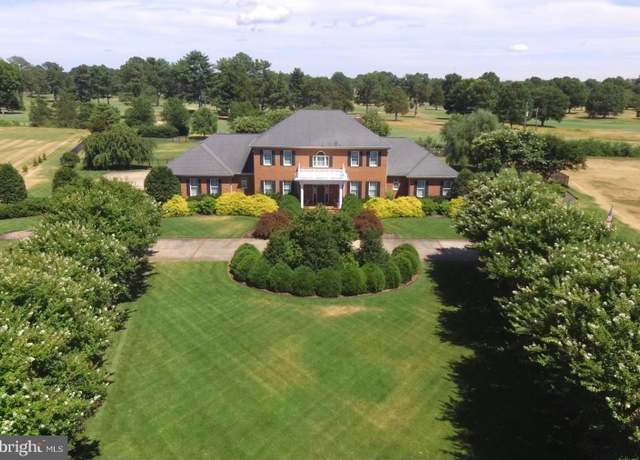 Property at 11203 North Club Dr, Fredericksburg, VA 22408, 5 beds, 6.5 baths