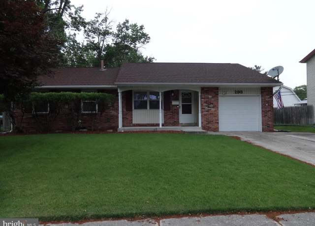 Property at 293 Kesselring Ave, Dover, DE 19904, 3 beds, 1.5 baths
