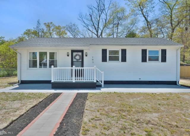 Property at 103 E Colton Ln, Williamstown, NJ 08094, 3 beds, 1 bath