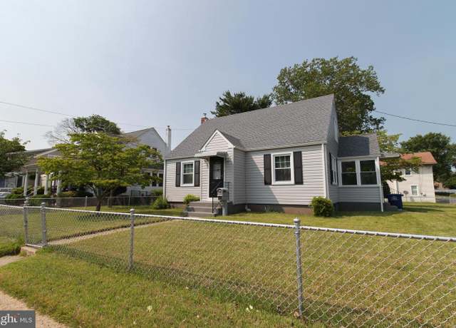 Property at 211 W Third, Florence, NJ 08518, 4 beds, 1 bath