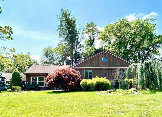 Property at 410 Narragansett Dr, Cherry Hill, NJ 08002, 3 beds, 2.5 baths
