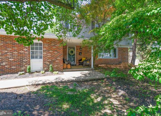 Property at 308 Cambria Ave, Bensalem, PA 19020, 4 beds, 2.5 baths