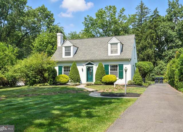 Property at 615 Chestnut St, Collegeville, PA 19426, 2 beds, 2 baths