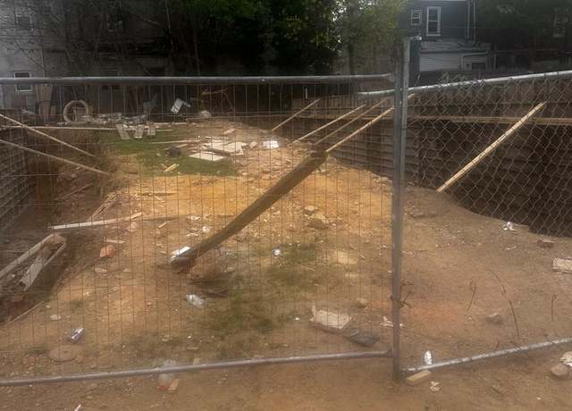 Property at 822 N 42nd St, Philadelphia, PA 19104