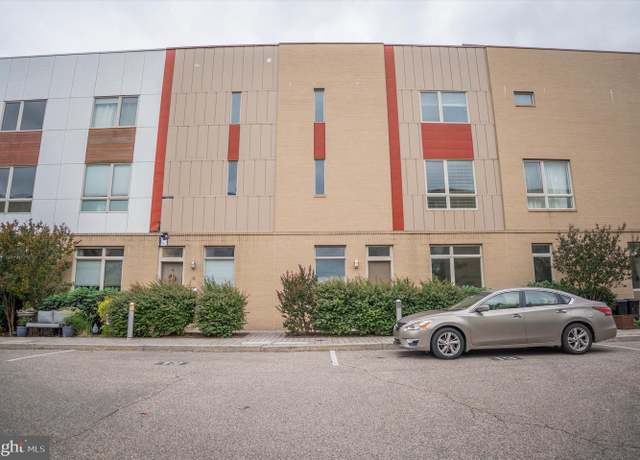 Property at 740 S Chris Columbus Blvd #15, Philadelphia, PA 19147, 4 beds, 4 baths
