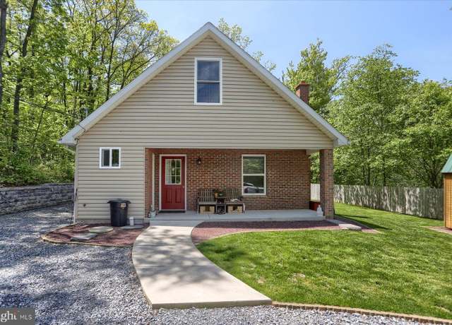 Property at 40 Blue Mountain Hts, Schuylkill Haven, PA 17972, 3 beds, 1.5 baths