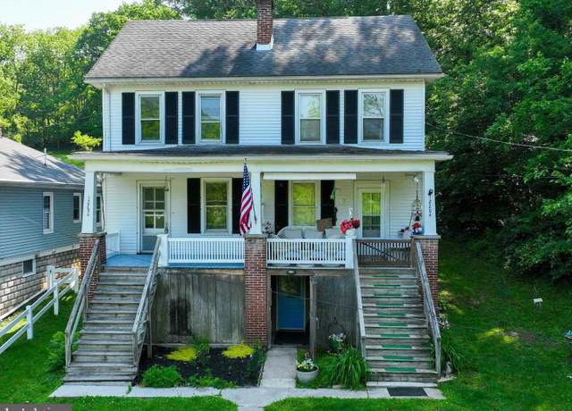 Property at 12280-12284 Rail View Ct, Glen Rock, PA 17327, 4 beds