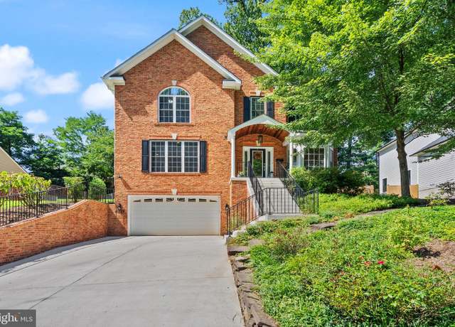 Property at 7311 Woodley Pl, Falls Church, VA 22046, 4 beds, 3.5 baths