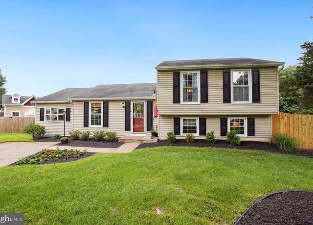 Property at 8588 King Carter St, Manassas, VA 20110, 5 beds, 3 baths