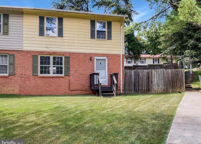 Property at 8 Birch Ln, Stafford, VA 22554, 3 beds, 1.5 baths