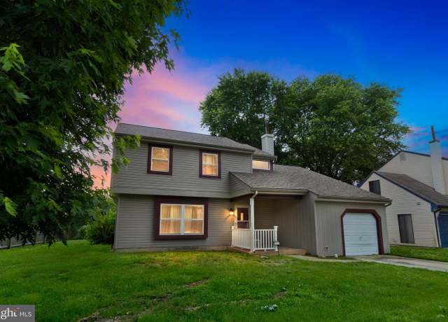 Property at 1238 N Farmview Dr, Dover, DE 19904, 4 beds, 2.5 baths