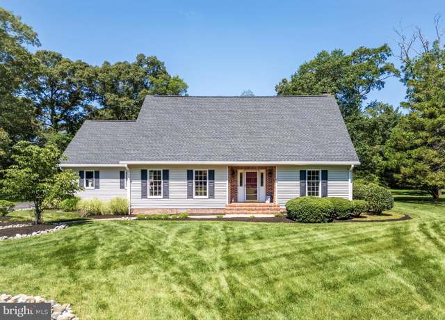 Property at 25 Rivers End Dr, Seaford, DE 19973, 4 beds, 3.5 baths