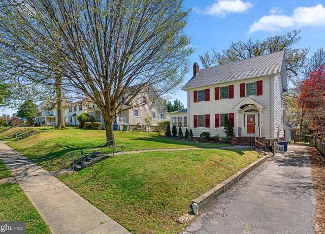 Property at 704 Hunting Pl, Baltimore, MD 21229, 4 beds, 1.5 baths