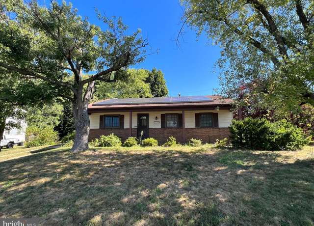 Property at 2354 Hamiltowne Cir, Baltimore, MD 21237, 3 beds, 2 baths