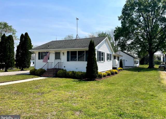 Property at 110 Middle St, Vienna, MD 21869, 3 beds, 2 baths